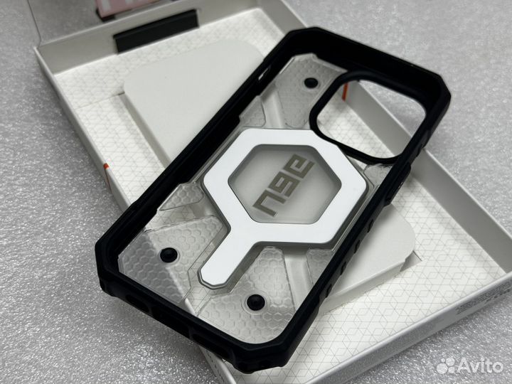 Чехол magsafe Uag Pathfinder 15 Pro 6.1