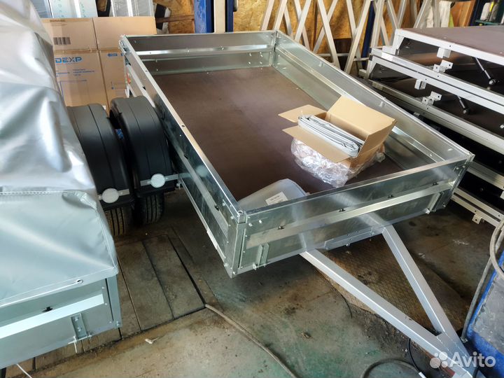 Прицеп легковой новый