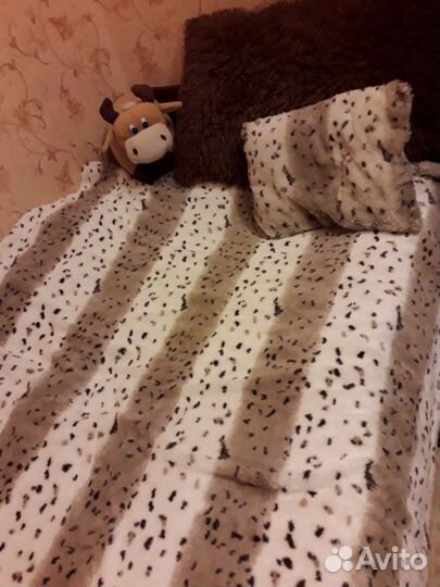 Плед с подушкой