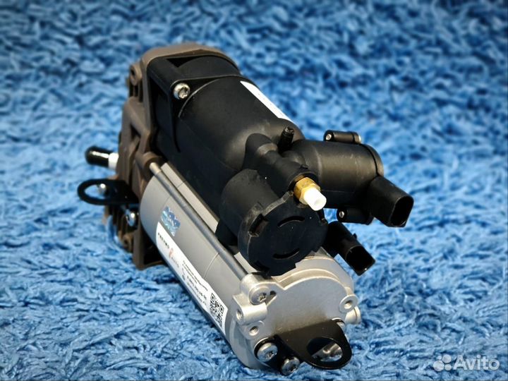 Компрессор пневмоподвески Mercedes w221