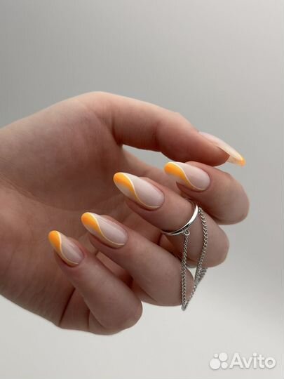 Маникюр с покрытием гель-лак