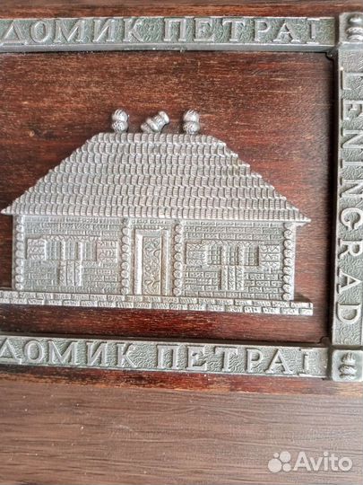 Художественное литьё на дереве