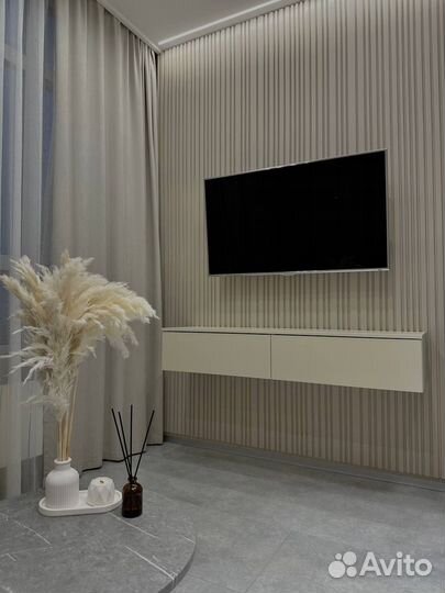 Шкаф дизайнерский распашной на заказ