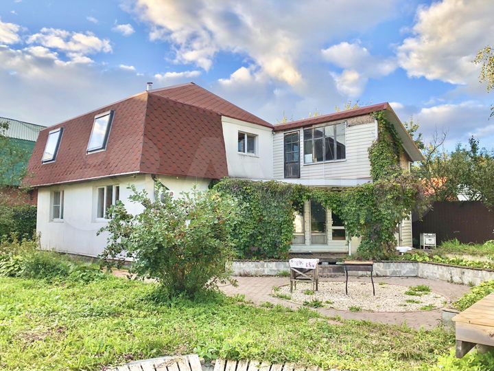 Дом 100 м² на участке 6 сот.