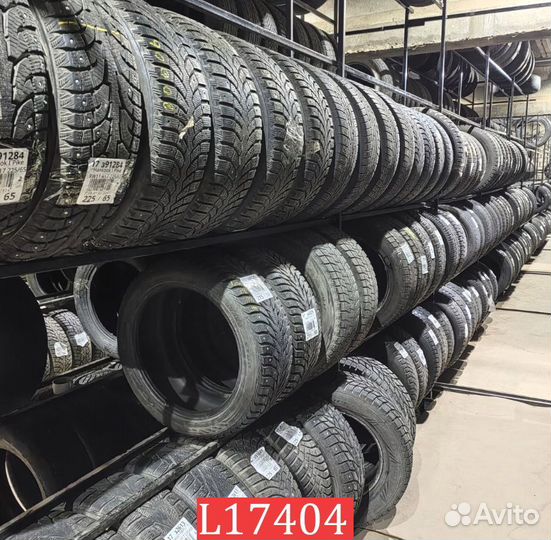 Kumho I'Zen RV KC15 235/65 R17 104M