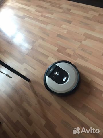 Робот-пылесос iRobot Roomba i6 (Возможен торг) объявление продам