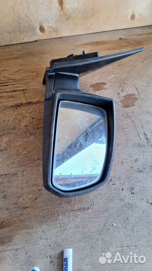 Кия рио 2 С 5 по 09 Г зеркало заднего вида правый