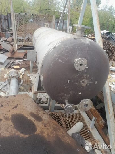 Емкость из нержавейки 1.7куб.м