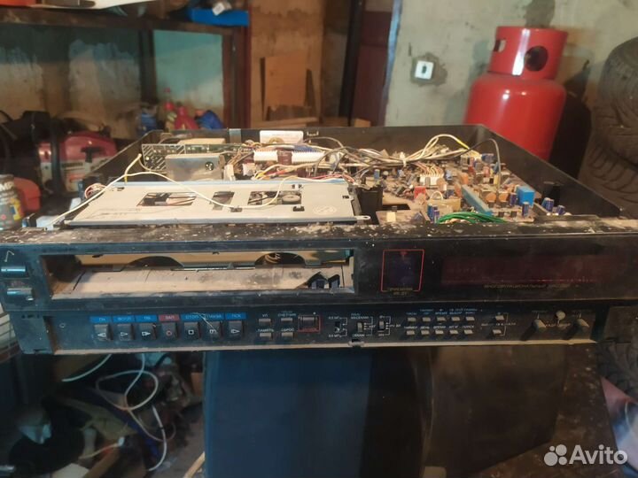 Видеомагнитофон электроника вмц 8220