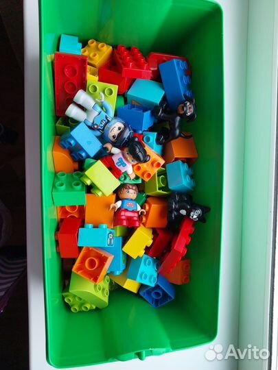 Lego duplo коробка с кубиками