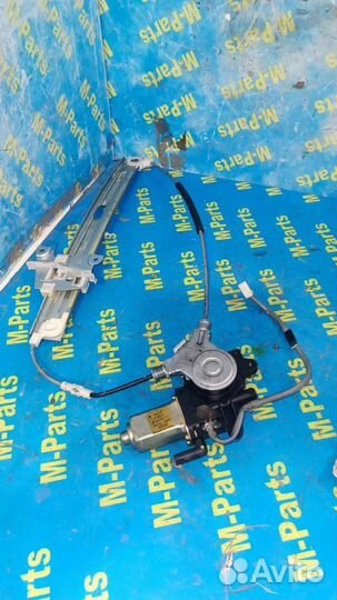 Стеклоподъемник задний правый Mazda Mpv LW3W LW5W