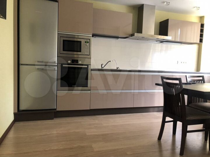 2-к. квартира, 75 м², 5/17 эт.