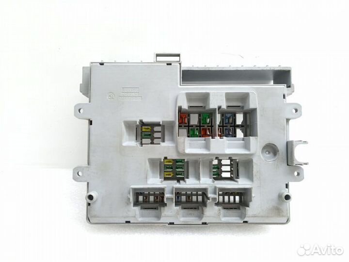Блок предохранителей Bmw 3-Series E90 2.5