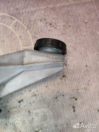 Главный тормозной цилиндр Renault Koleos hyoc M9R