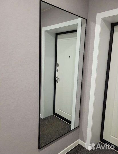 Зеркало настенное, алюминий