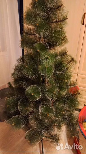 Елка искусственная