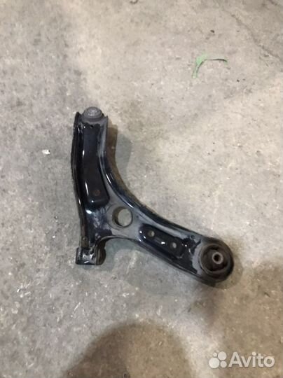 Рычаг передний левый хендай солярис 2 киа рио 4