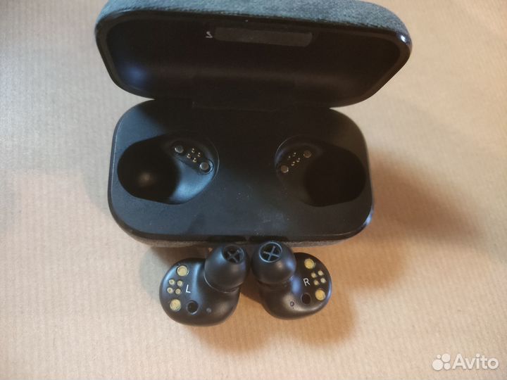 Беспроводные наушники Sennheiser TWS 2