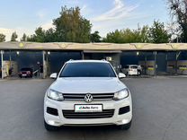 Volkswagen Touareg 3.0 AT, 2014, 130 000 км, с пробегом, цена 1 780 000 руб.