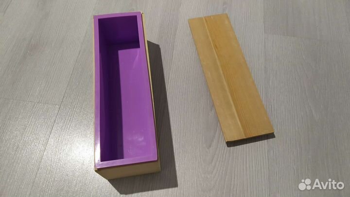 Форма для мыла силиконовая с опалубкой и крышкой