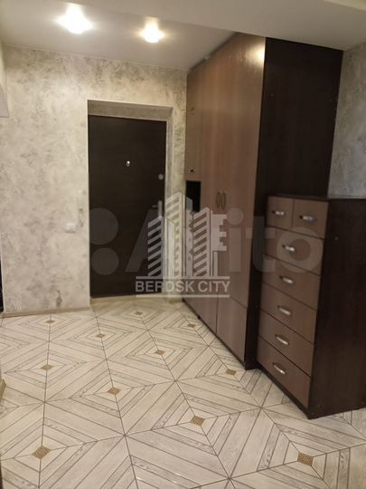 2-к. квартира, 57 м², 8/10 эт.