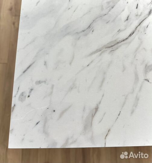 Столешница для острова кухни