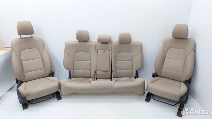 Сиденья комплект Hyundai Tucson TL G4NA 2018