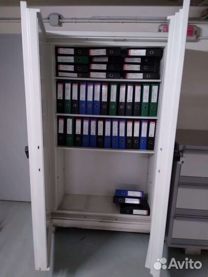 Сейфовый шкаф