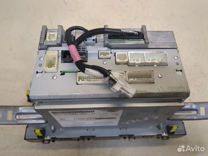 Магнитола Toyota Avensis 3, 2016