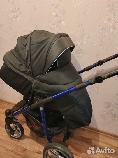 Коляска Adamex Reggio 3 в 1