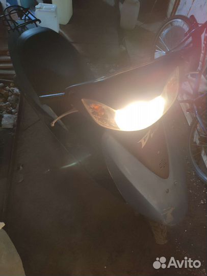 Скутер Honda Dio af 62