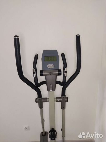 Эллиптический тренажер