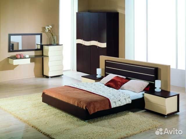 Большой мебельный набор в спальню