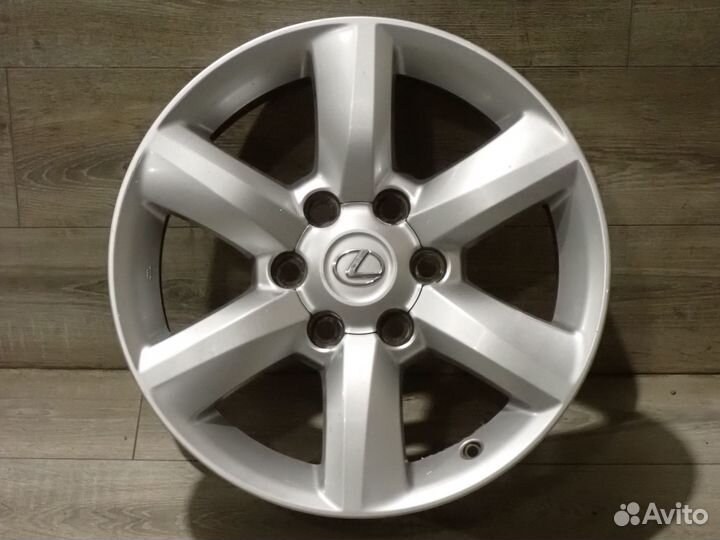 Комплект оригинальных R18 дисков Lexus GX470