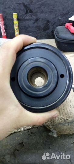 Гидравлический цилиндр выпресовщик