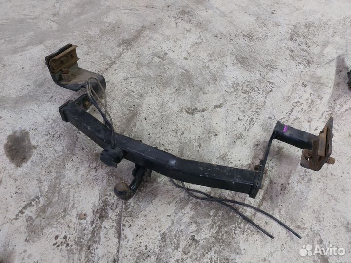 Фаркоп Mitsubishi Pajero Sport 2