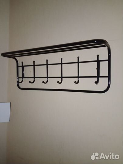 Вешалка в прихожую