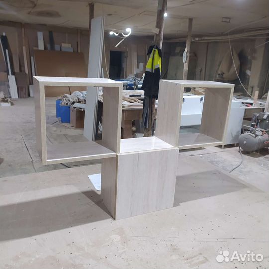 Полка настенная