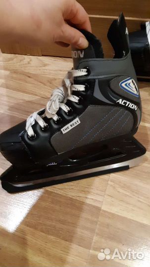 Коньки хоккейные