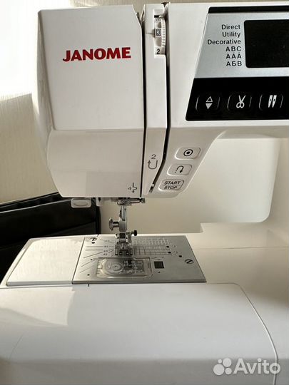 Швейная машина Janome 4120 QDC