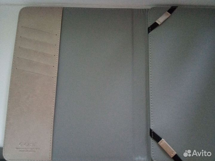 Универсальный чехол для планшета 10.1