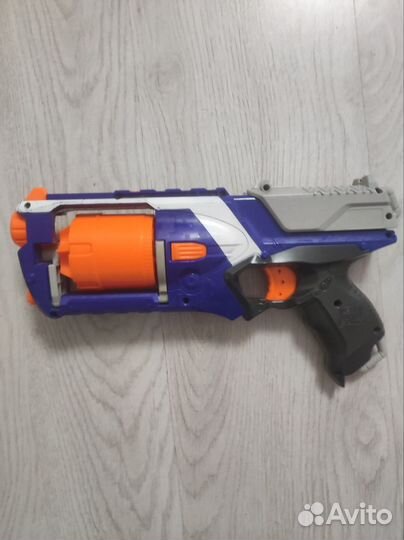 Бластер нерф