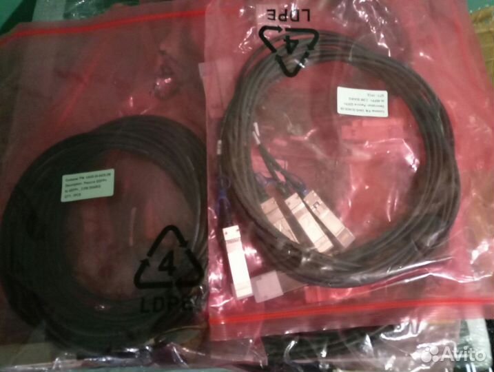 Кабель 40G qsfp-40G 4xSFP+ 7m