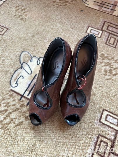 Туфли женские 36 размер