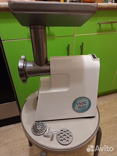 Мясорубка электрическая