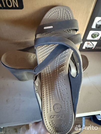 Crocs шлепки на каблучке