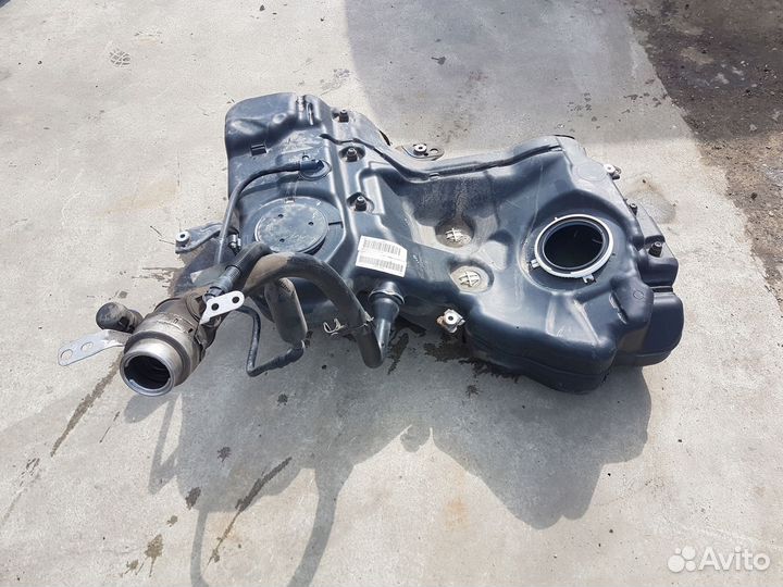 Топливный бак бензобак Audi A4 4 B8 1,8