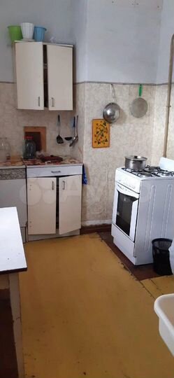 Комната 15 м² в 3-к., 1/2 эт.