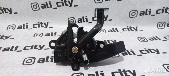 Замок капота камри 40 Sat