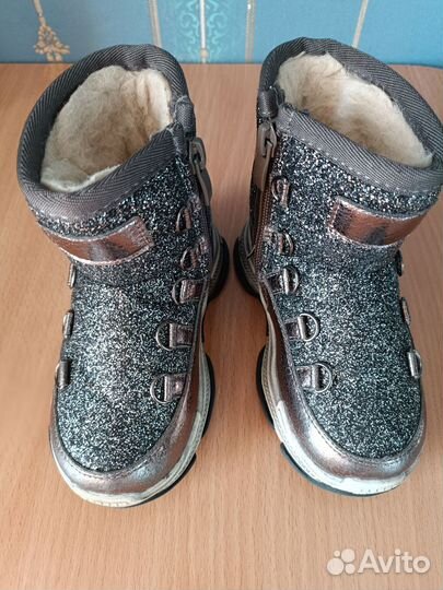 Ботинки зимние для девочки 22-23 размер
